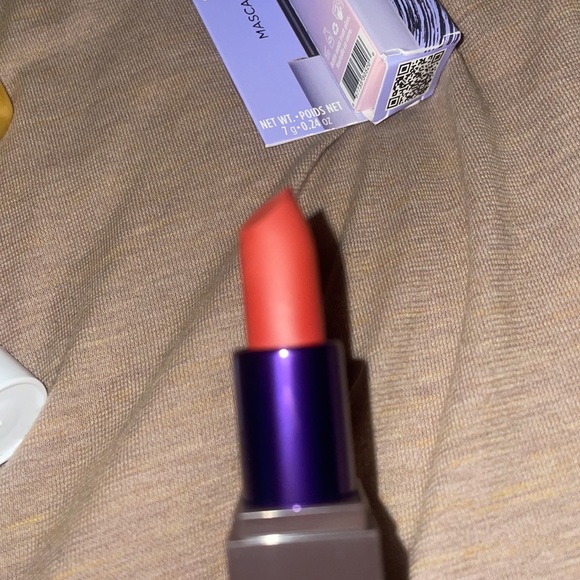 Skincare / makeup bundle ( origins , klorane , belif , urban decay ) - Picture 2 of 4